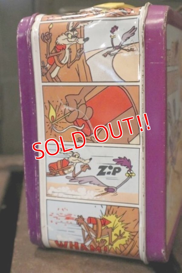 画像8: ct-181101-109 Road Runner / Thermos 1970's Metal Lunch Box