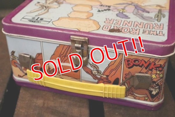 画像11: ct-181101-109 Road Runner / Thermos 1970's Metal Lunch Box