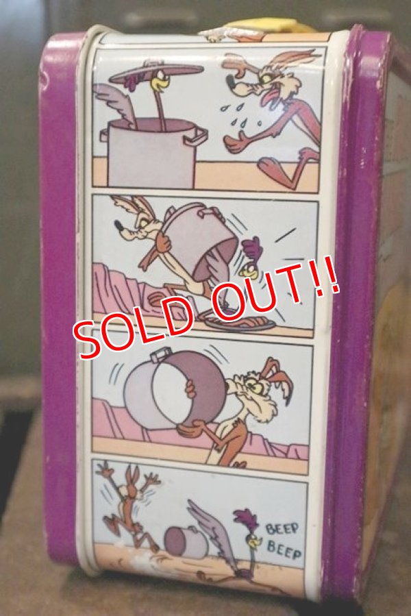 画像7: ct-181101-109 Road Runner / Thermos 1970's Metal Lunch Box