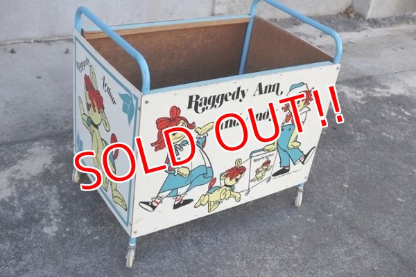 画像2: ct-181101-135 Raggedy Ann & Andy / 1970's Toy Box Cart