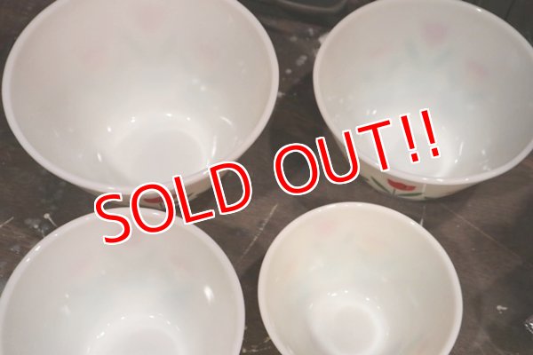 画像6: dp-181101-30 Fire-King / 1950's Tulip Mixing Bowl Set