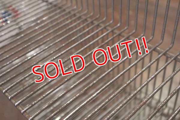 画像8: dp-181203-22 LANCE / 1970's Store Display Wire Rack