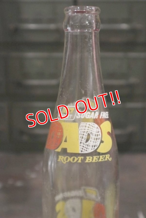 画像3: dp-190101-07 Diet DAD'S Root Beer / 1970's 16FL.OZS Bottle