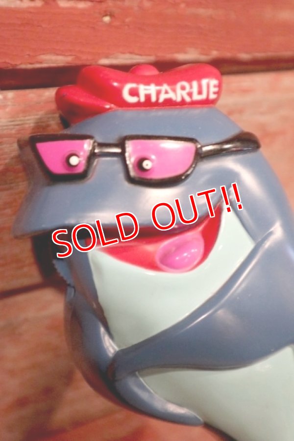 画像3: ct-190101-05 Starkist / Charlie Tuna 1970's Transistor Radio