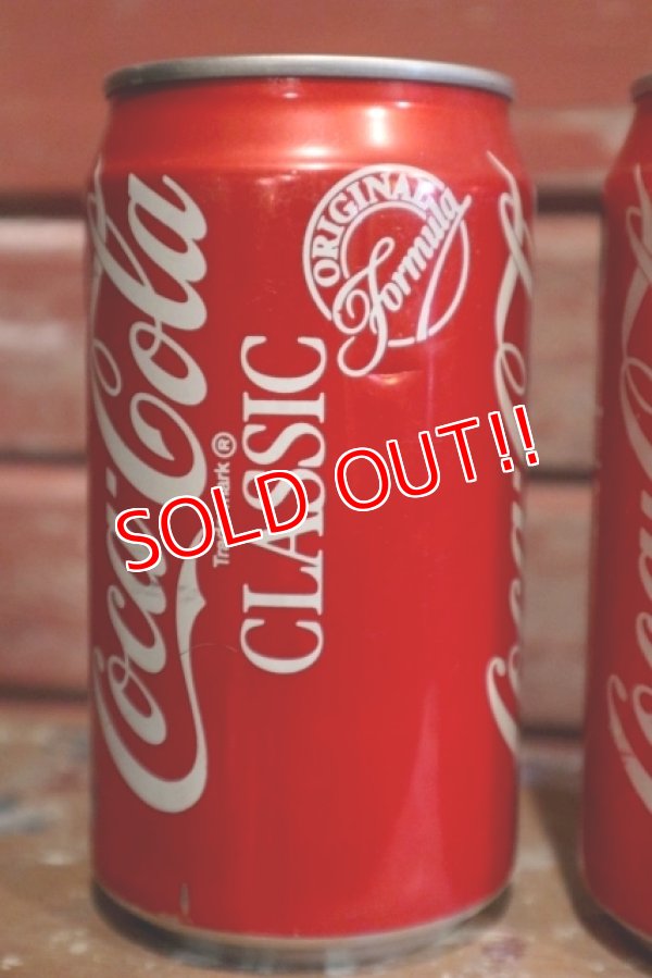 画像4: ct-190101-26 Mickey Mouse & Minnie Mouse / 1980's Coca Cola Classic Can Set