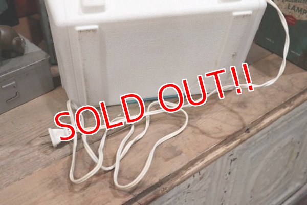 画像13: ct-190101-20 Mickey Mouse / General Electric 1960's-1970's Record Player