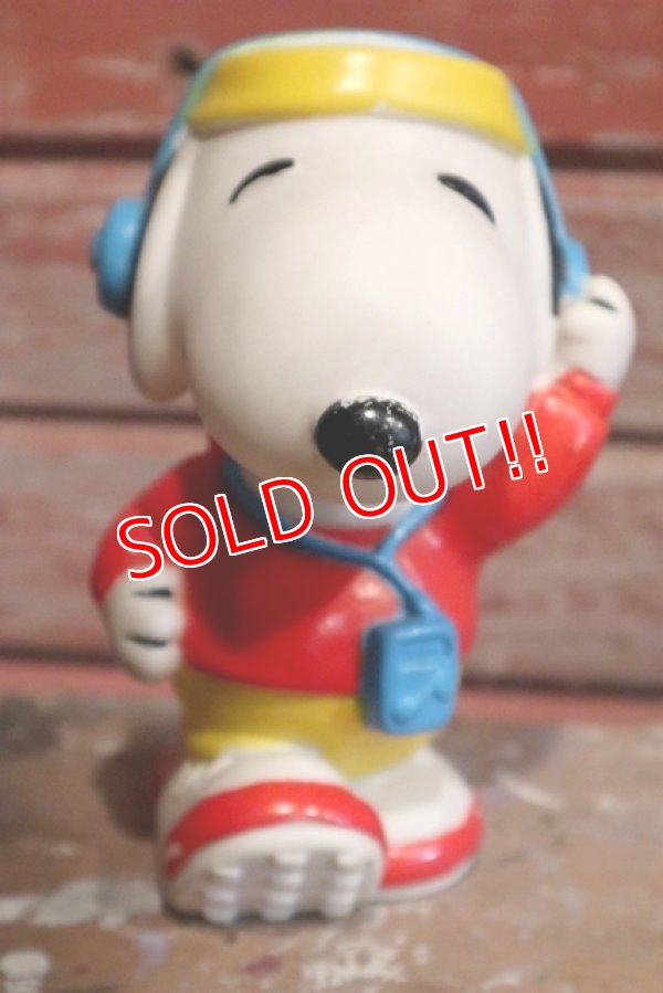 画像2: ct-1902021-07 Snoopy / Danara 1980's Squeeze Toy "Jogging"