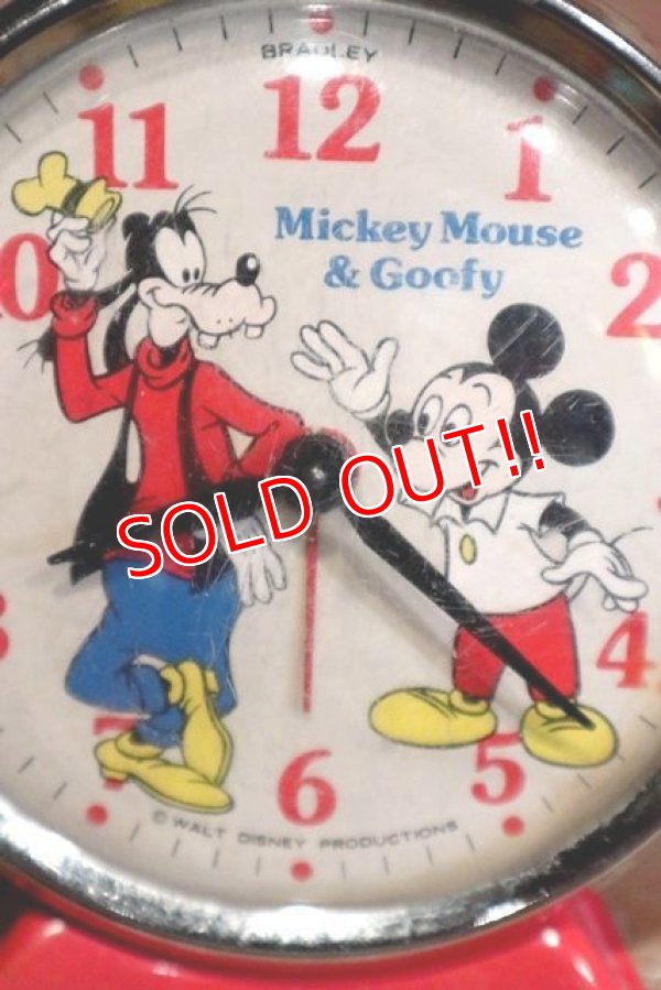 画像2: ct-190101-60 Mickey Mouse & Goofy / Bradley 1970's Alarm Clock