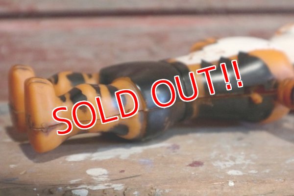 画像7: ct-190401-38 Kellogg's / Tony the Tiger 1967 Swimmer Toy