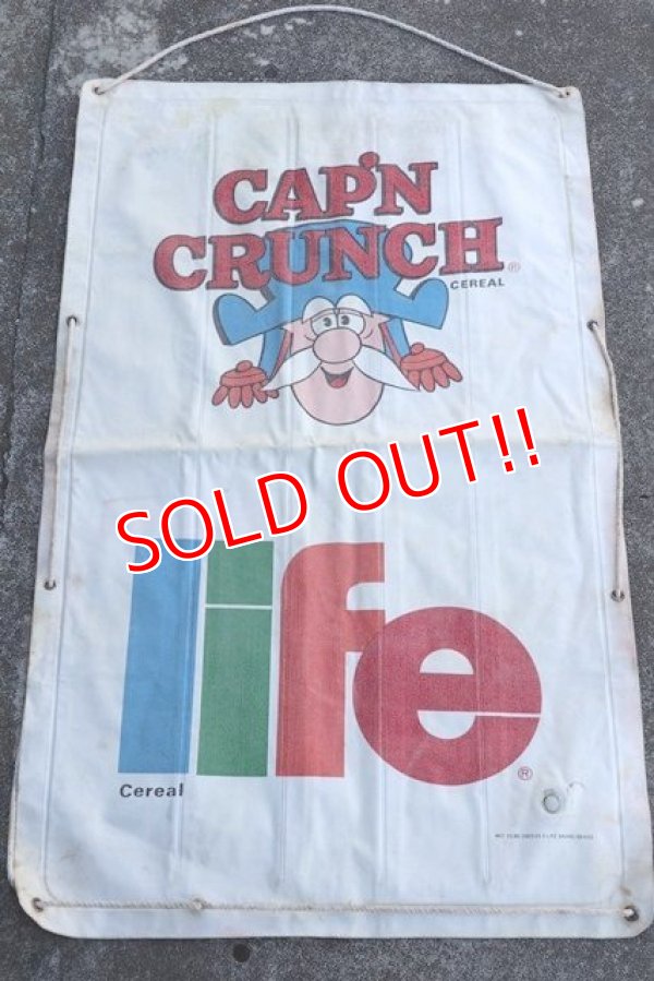 画像1: ct-190401-27 Cap'n Crunch × Life Cereal / 1980's Inflatable Store Display