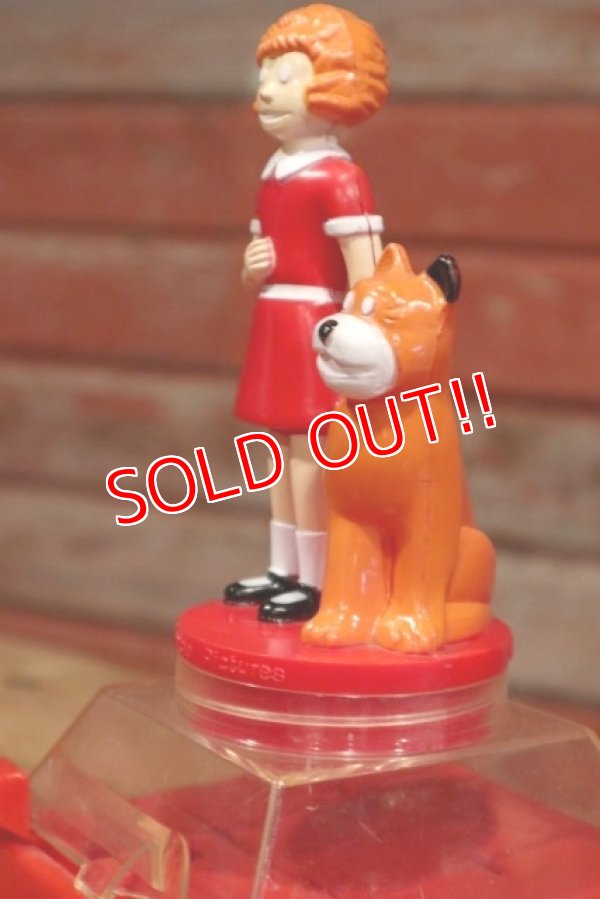画像4: ct-190501-43  Little Orphan Annie & Sandy / 1981 Gumball Bank
