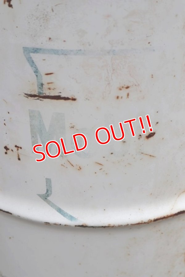 画像8: dp-190508-18 Mobil / 1950's 15 U.S.Gallons Oil Can