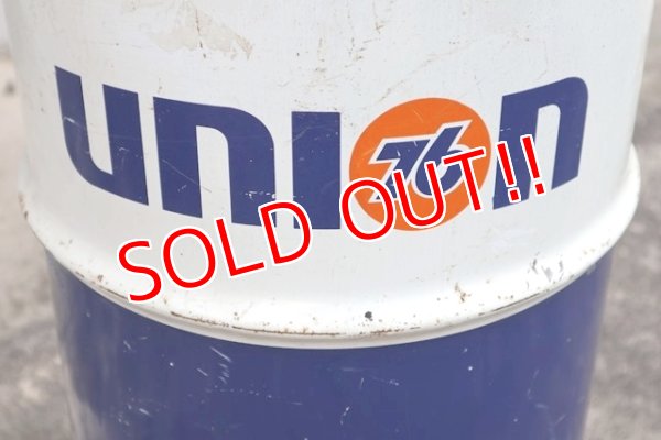 画像2: dp-190508-22 76 UNION / 1970's 15 U.S.Gallons Oil Can