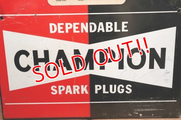 画像2: dp-190508-05 CHAMPION / 1960's Spark Plugs Cabinet