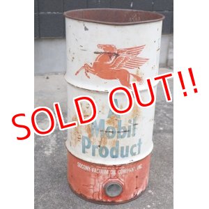 画像: dp-190508-18 Mobil / 1950's 15 U.S.Gallons Oil Can
