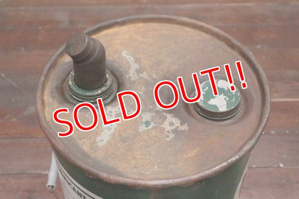 画像6: dp-190601-07 QUAKER STATE / 1970's 5 U.S.Gallons Motor Oil Can