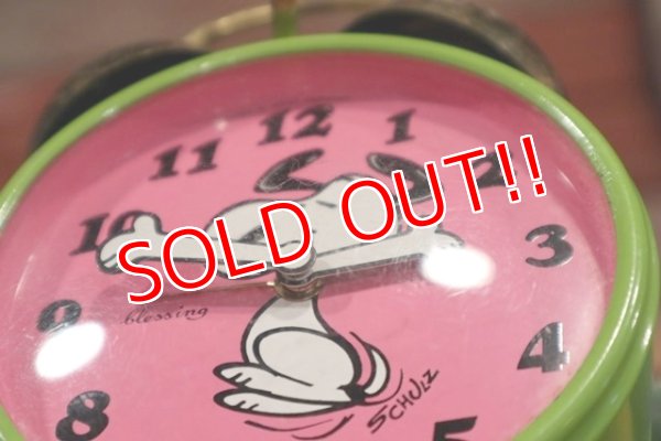 画像5: ct-190605-11 Snoopy / Blessing 1970's Alarm Clock "Green×Pink"