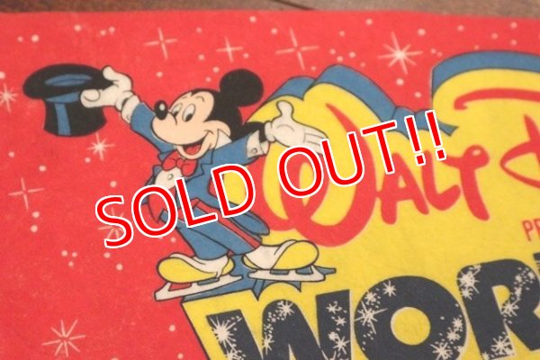 画像2: ct-190605-71 Walt Disney's / World on Ice 1970's Pennant