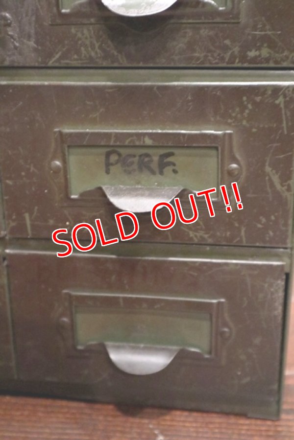 画像2: dp-190701-23 Vintage Metal Cabinet