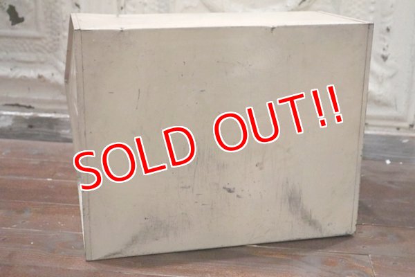 画像7: dp-190701-18 Vintage Metal Bread Box