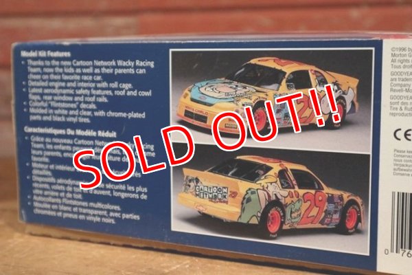 画像3: ct-120523-97 MONOGRAM / 1996 1:24 Scale Chevrolet Monte Carlo "Cartoon Network"