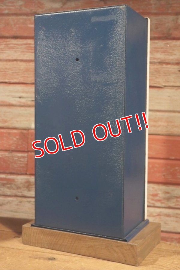 画像7: dp-190801-23 U.S. Postage Stamps / 1950's Vending Machine