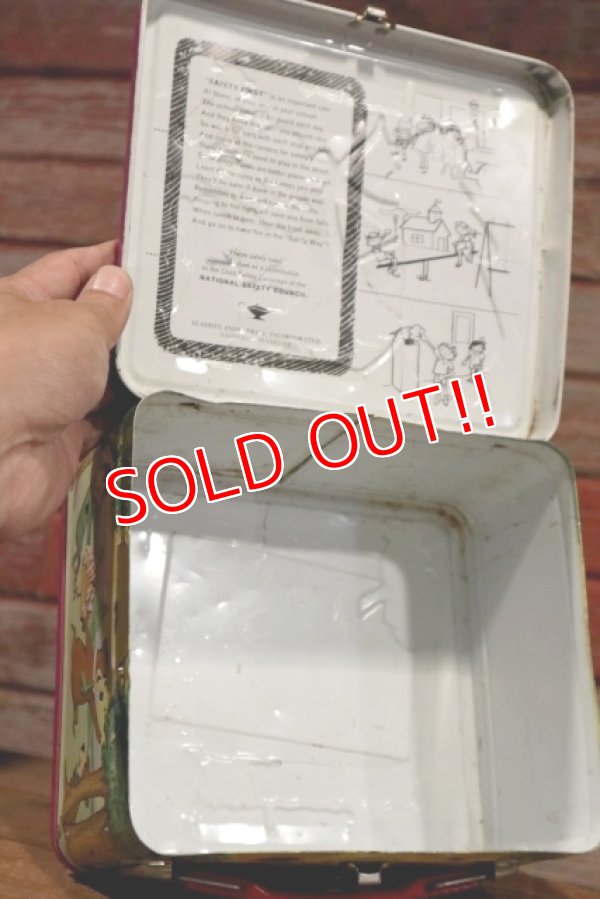 画像12: ct-190905-31 Yogi Bear / Aladdin 1970's Metal Lunch Box