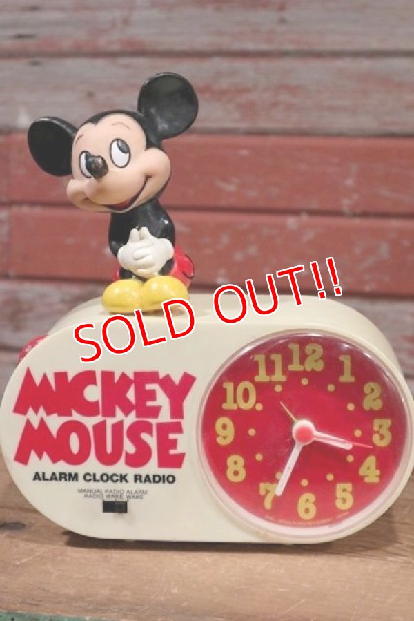 画像1: ct-190905-64 Mickey Mouse / 1970's-1980's Alarm Clock Radio