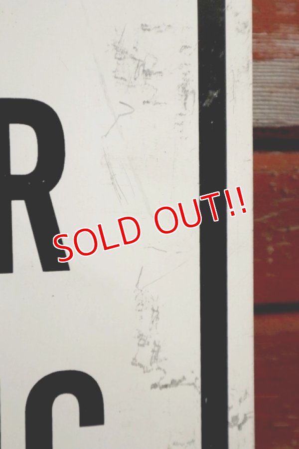 画像5: dp-190901-41 Road Sign "15 MINUTE VISITOR PARKING AAA"