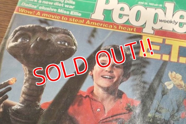 画像2: ct-160301-11 E.T / Weekly People JUNE 28,1982