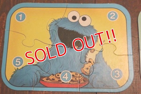画像3: ct-190910-34 Sesame Street / Milton Bradley 1989 Number Puzzles Game