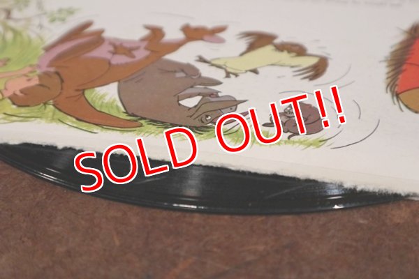 画像12: ct-190910-05 Winnie the Pooh and the honey tree 1970's Record & Book