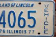 画像3: dp-191101-42 1970's License Plate "ILLINOIS" Antique Vehicle