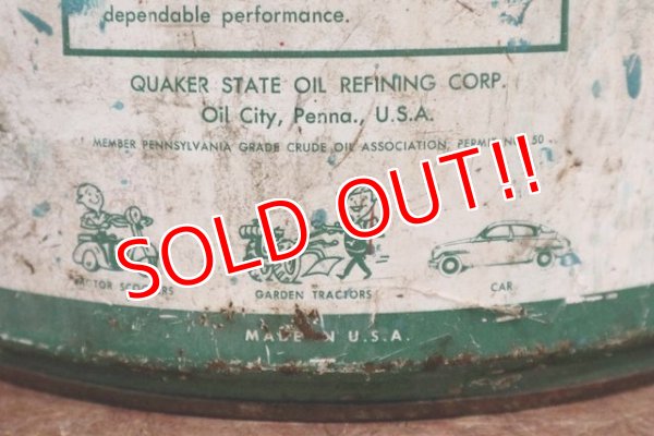 画像6: dp-191101-10 QUAKER STATE / 2 1/2 Gallons Outboard Motor Oil Can