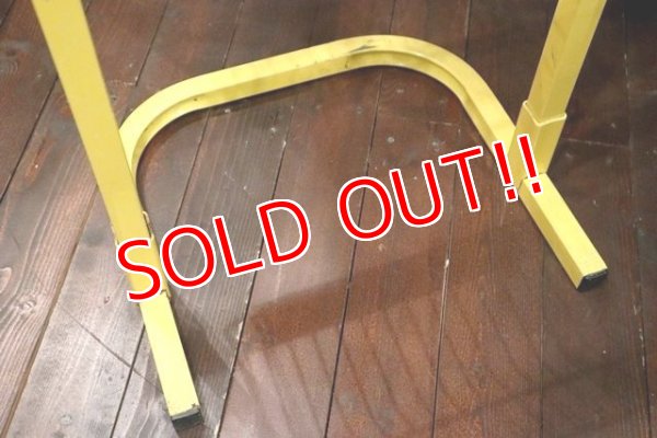 画像8: dp-191101-22 PLANTERS / MR.PEANUT 1970's Metal Rack