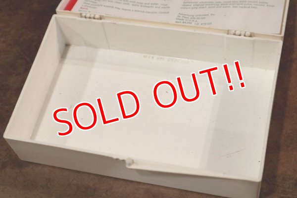 画像5: dp-191201-55 Chevron / 1970's First Aid Kit Box