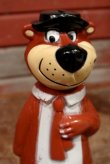 画像2: ct-200101-20 Yogi Bear / Knickerbokcer 1960's Plastic Coin Bank