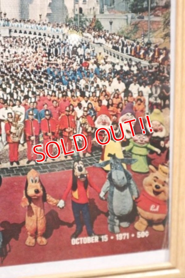 画像4: ct-200101-52 LIFE Magazine Cover / October 15. 1971 Disney World Opens