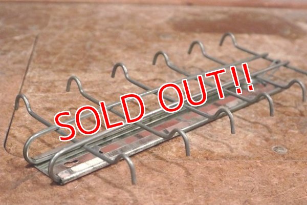 画像3: dp-200201-04 Vintage Automatic Extention Cup Rack