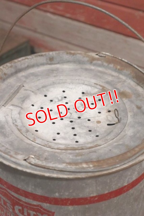 画像3: dp-200201-03 FALLS CITY / Vintage Bucket