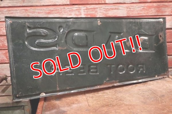 画像10: dp-190605-04 DAD'S ROOT BEER / 1950's Metal Sign