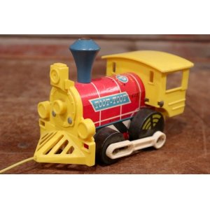 画像: fp-110803-01 Fisher-Price Toys / 1964 Toot Toot Engine