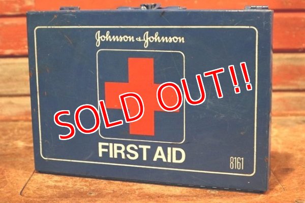 画像1: dp-200301-41 Johnson & Johnson / 1970's First Aid Kit Box