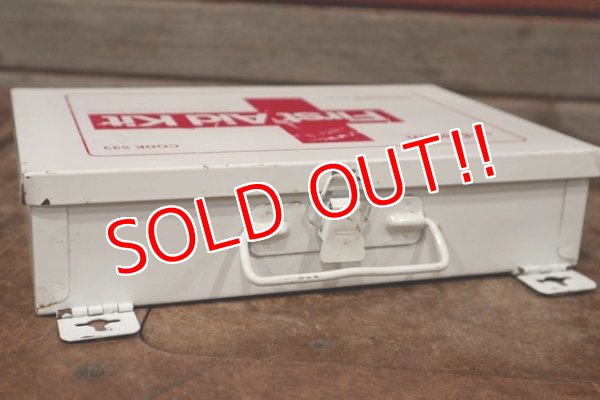 画像4: dp-200301-42 Aearo Eastern / 1970's First Aid Kit Box