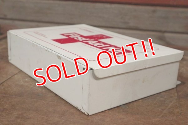 画像3: dp-200301-42 Aearo Eastern / 1970's First Aid Kit Box