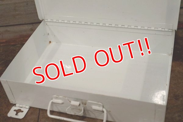 画像5: dp-200301-42 Aearo Eastern / 1970's First Aid Kit Box