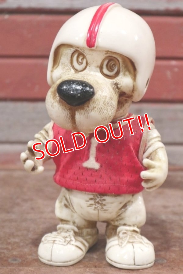 画像2: ct-200403-69 CREATIVE MFG INC, 1977 Football Dog Bank