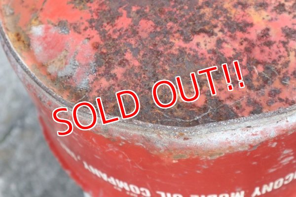 画像10: dp-190201-10 Mobil / 1950's 120 POUNDS Oil Can