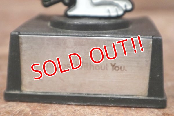 画像3: ct-200501-15 Snoopy / AVIVA 1970's Trophy " I'm Lost Without You."