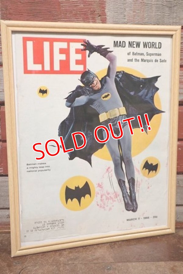 画像1: ct-200601-04 BATMAN / LIFE Magazine March 11, 1966 Cover